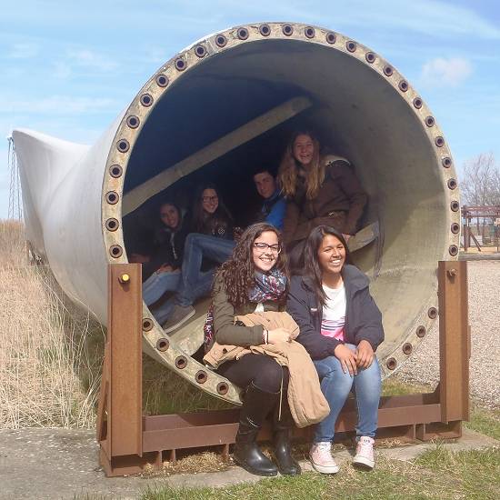 Hurup school with Spanish exchange students visit Nordic Folkecenter for Renewable Energy