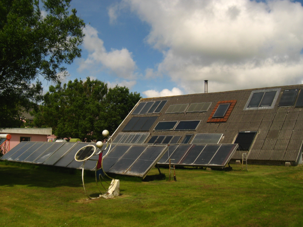 Folkecenter's Solar thermal panels
